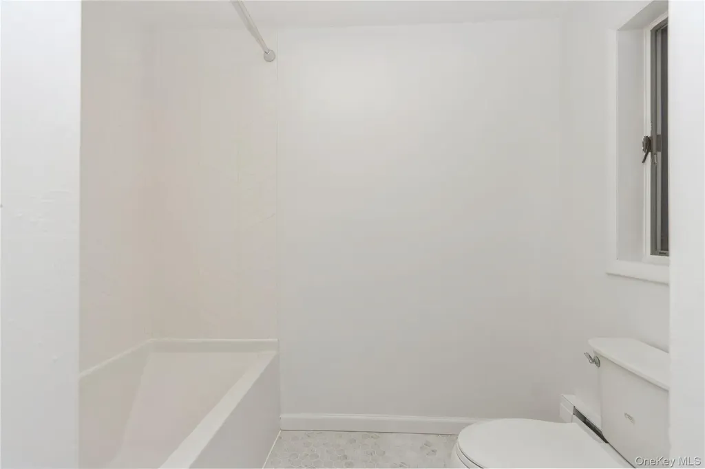 20 Lake Road Mahopac NY 10541