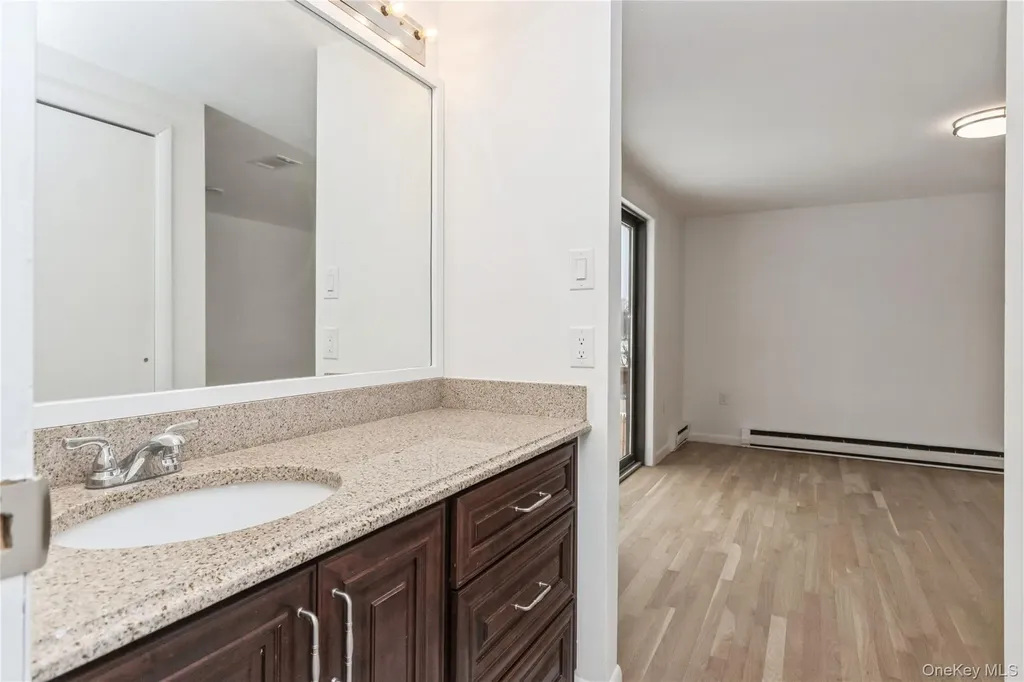 20 Lake Road Mahopac NY 10541