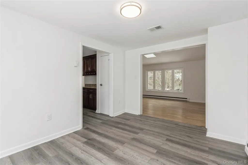 20 Lake Road Mahopac NY 10541