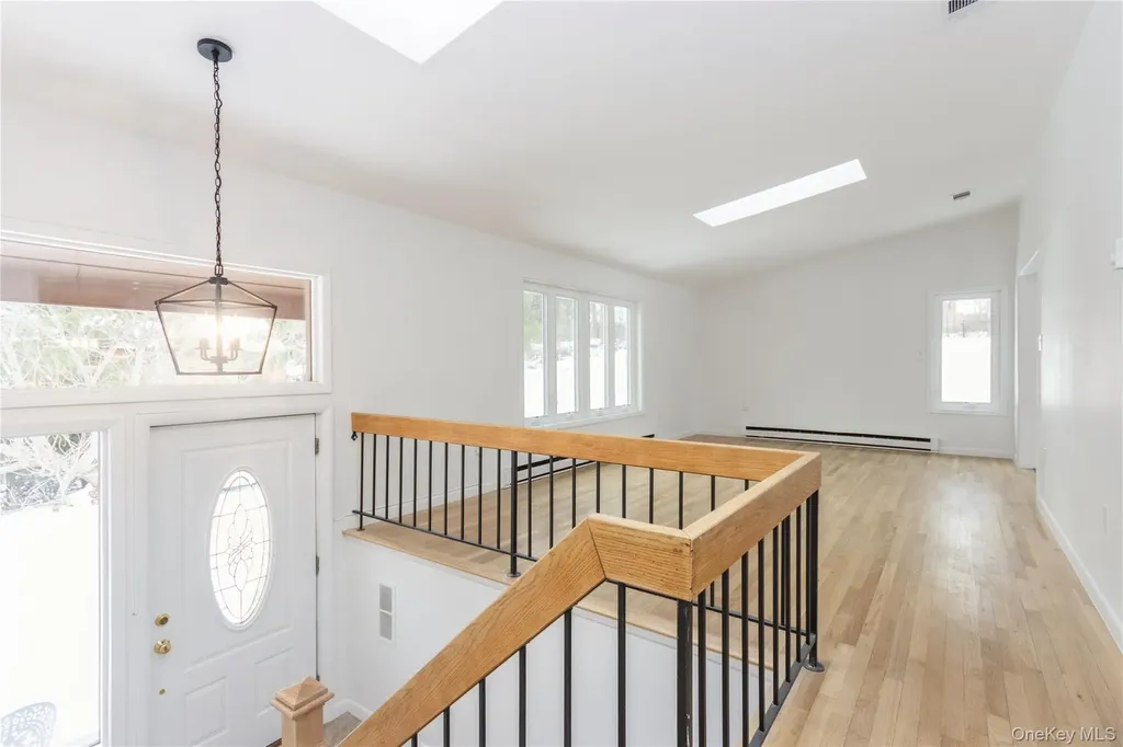 20 Lake Road Mahopac NY 10541