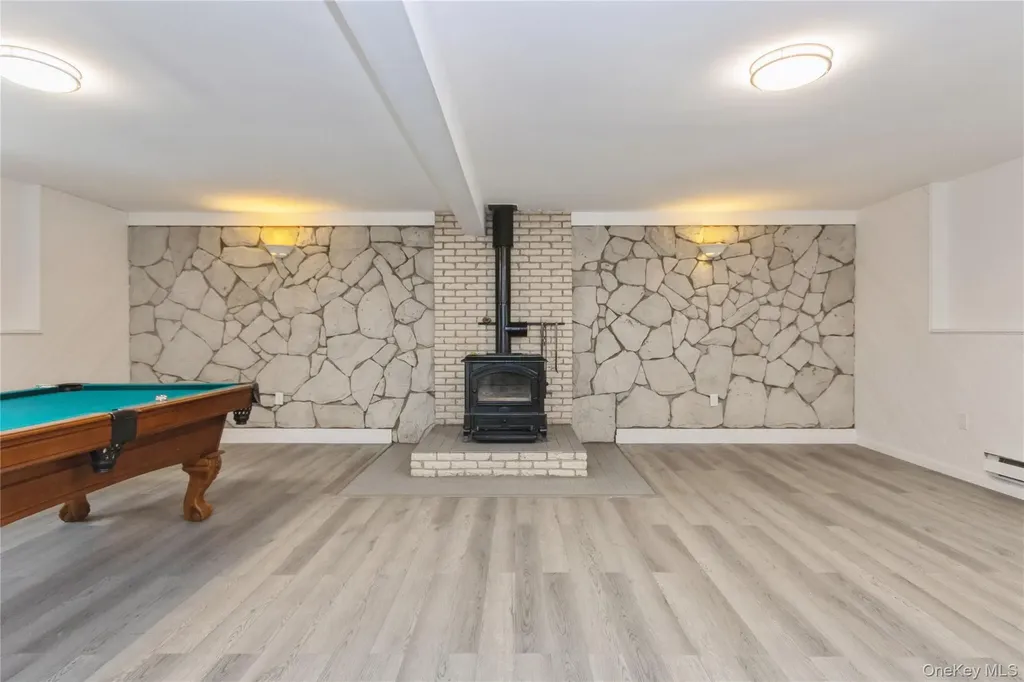 20 Lake Road Mahopac NY 10541