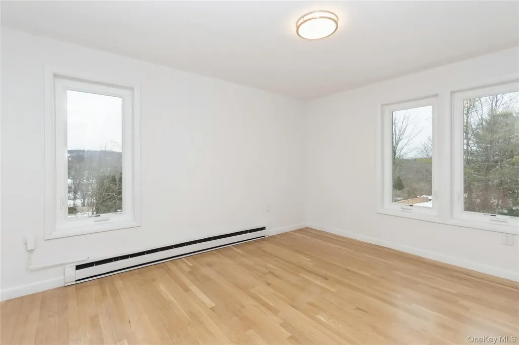 20 Lake Road Mahopac NY 10541