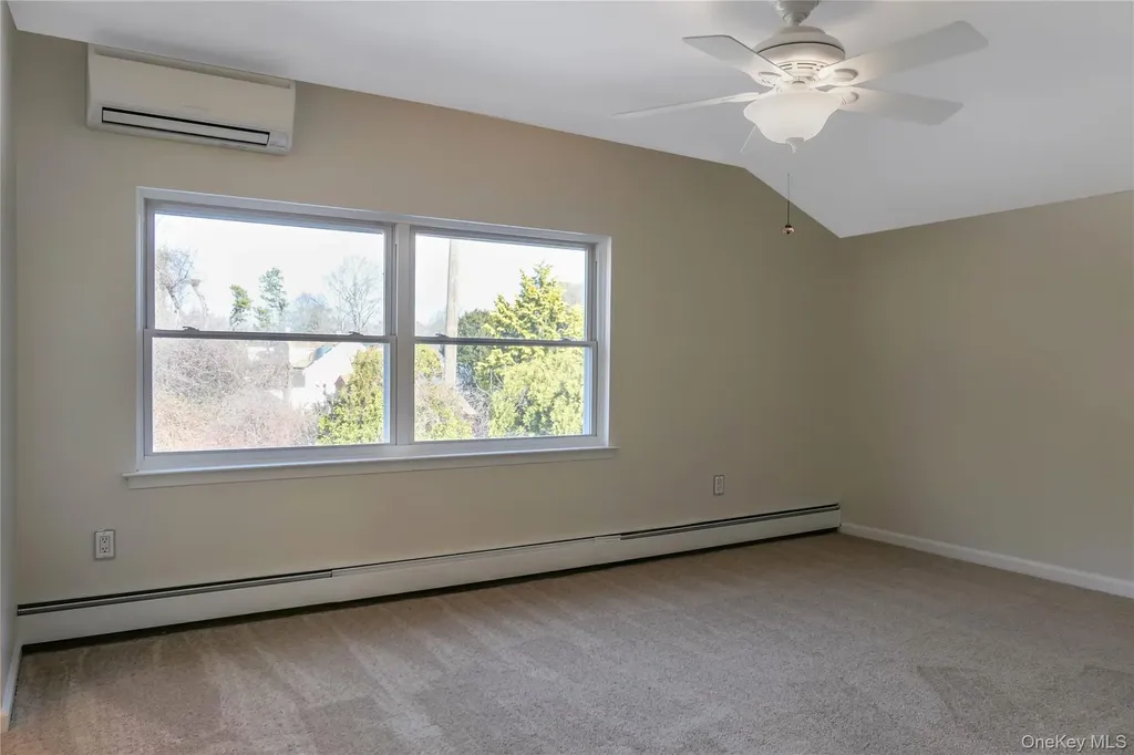 10 Marie Crescent East Patchogue NY 11772