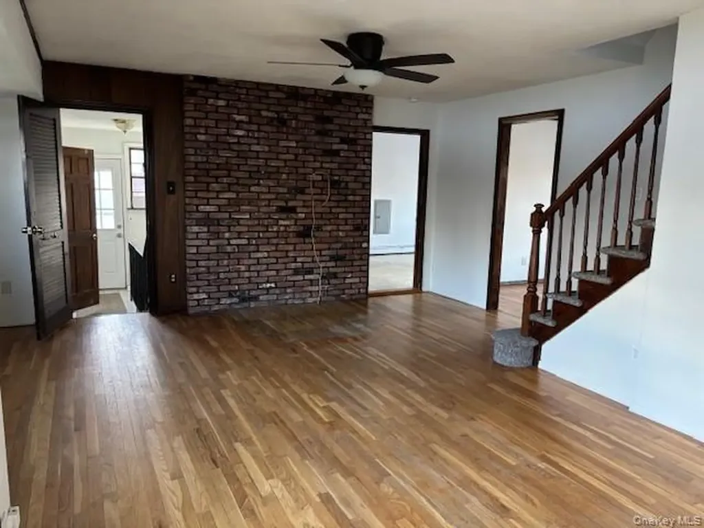 7 Romeo Lane Commack NY 11725