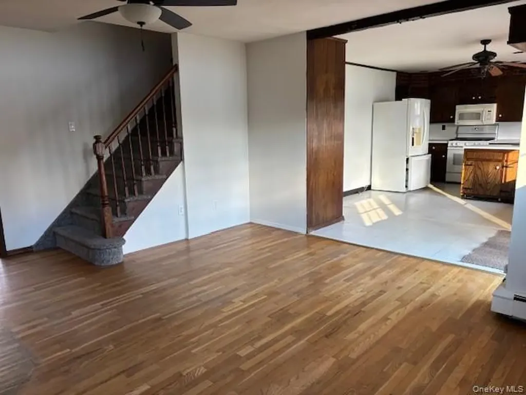 7 Romeo Lane Commack NY 11725