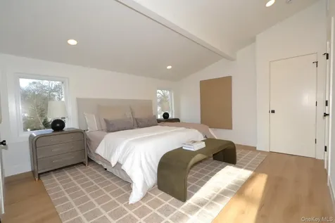 188 Ralph Avenue Babylon NY 11702