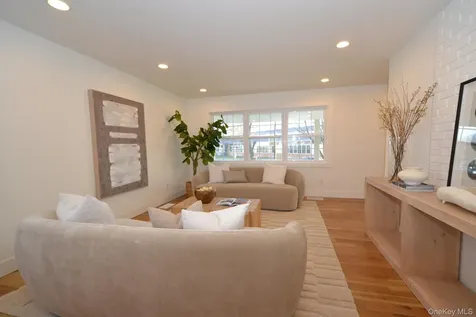 188 Ralph Avenue Babylon NY 11702