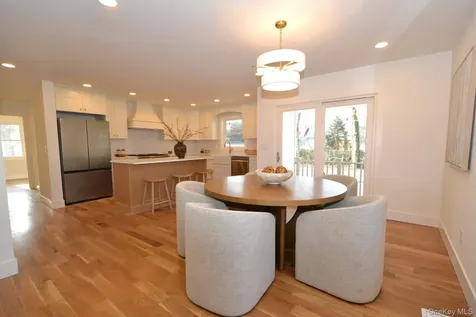 188 Ralph Avenue Babylon NY 11702