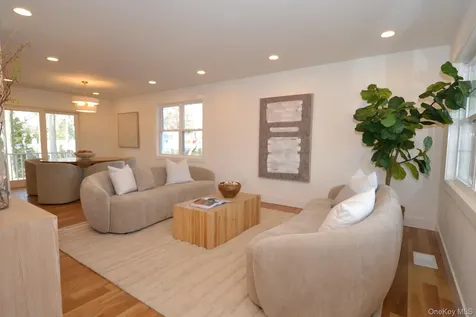 188 Ralph Avenue Babylon NY 11702