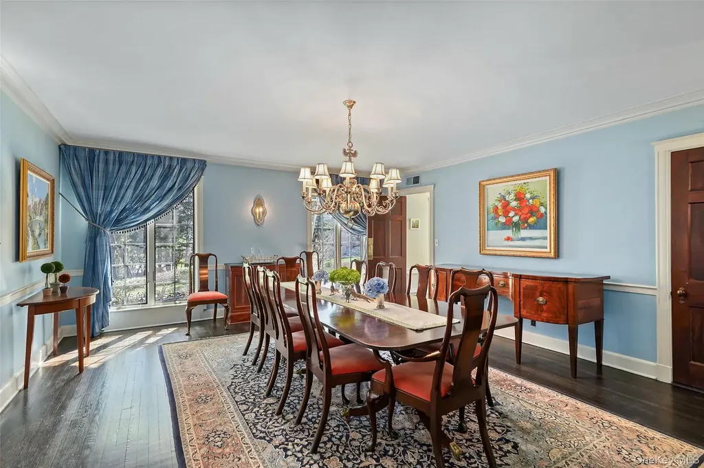 49 Moore Road Bronxville NY 10708