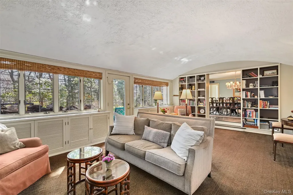 49 Moore Road Bronxville NY 10708