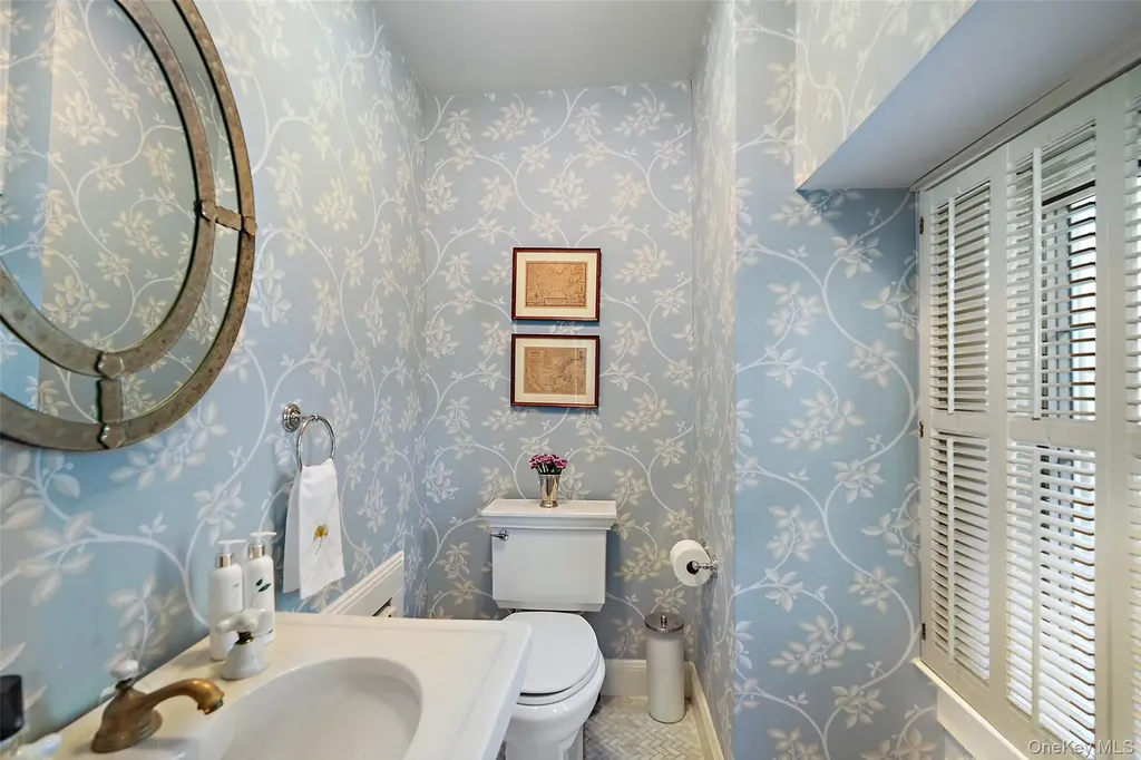 49 Moore Road Bronxville NY 10708