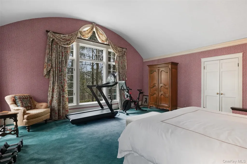 49 Moore Road Bronxville NY 10708