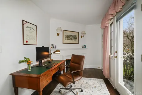 49 Moore Road Bronxville NY 10708