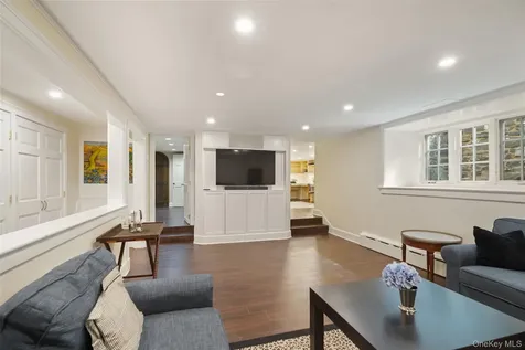 49 Moore Road Bronxville NY 10708