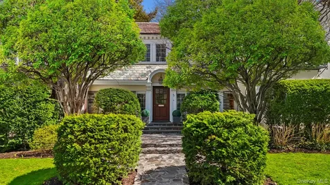 49 Moore Road Bronxville NY 10708