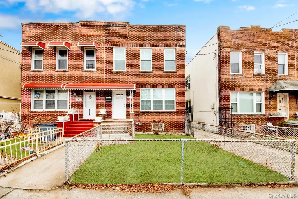 2886 Randall Avenue Bronx NY 10465