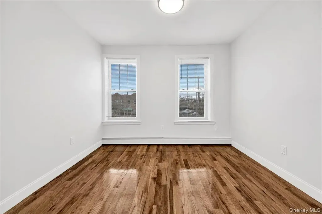 2886 Randall Avenue Bronx NY 10465