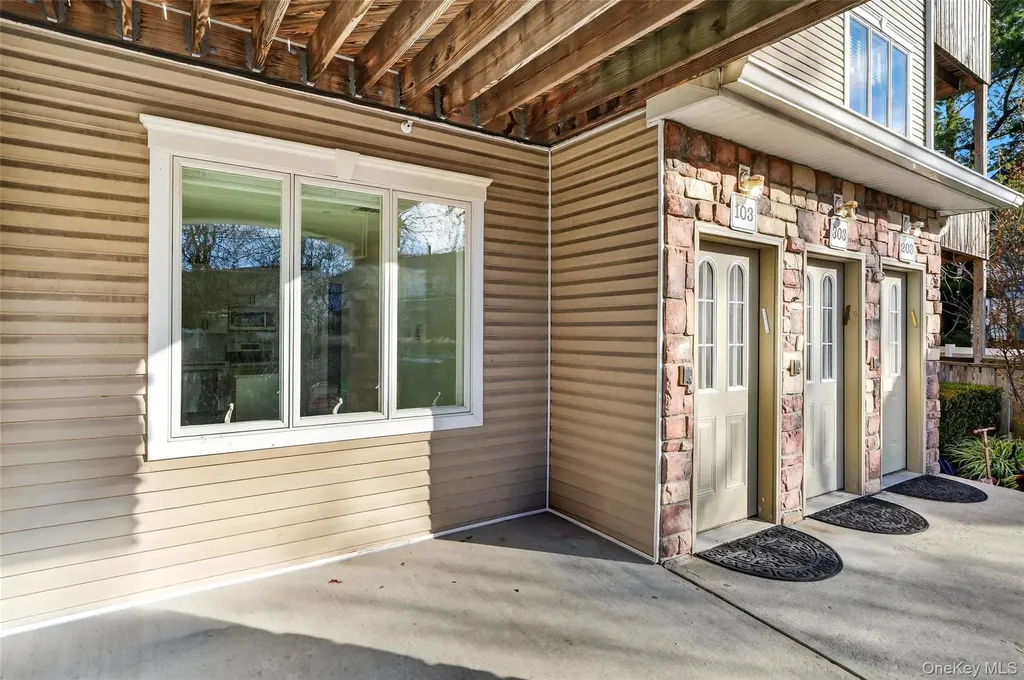 2 Bluefield Drive Spring Valley NY 10977