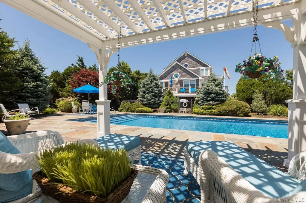 300 Latham Lane Orient NY 11957