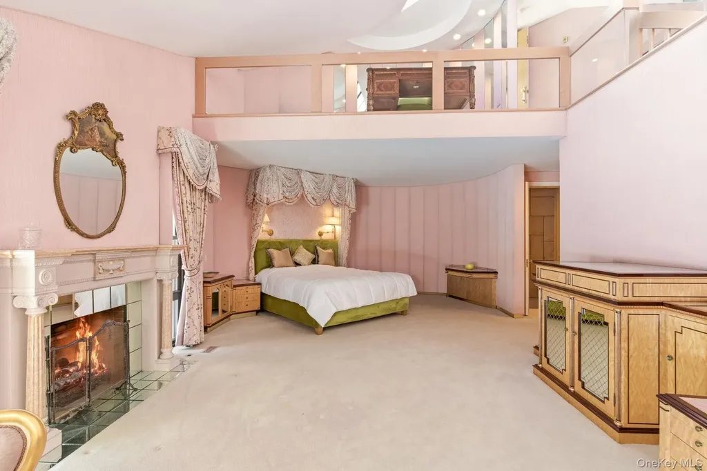 101 Wheatley Road Old Westbury NY 11568
