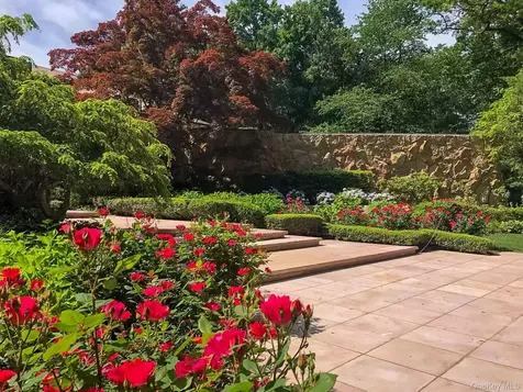 101 Wheatley Road Old Westbury NY 11568