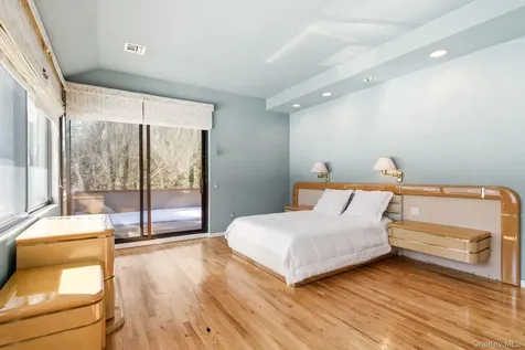 101 Wheatley Road Old Westbury NY 11568