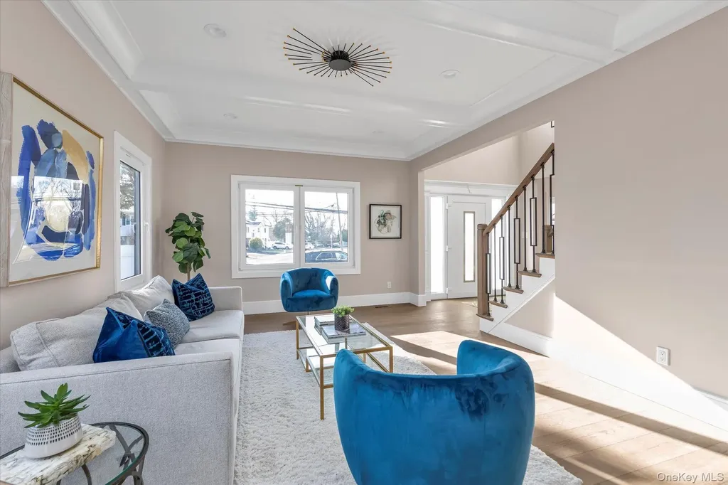 47 Tell Avenue Deer Park NY 11729