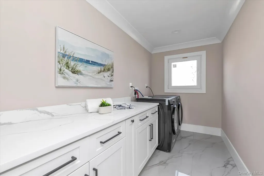 47 Tell Avenue Deer Park NY 11729