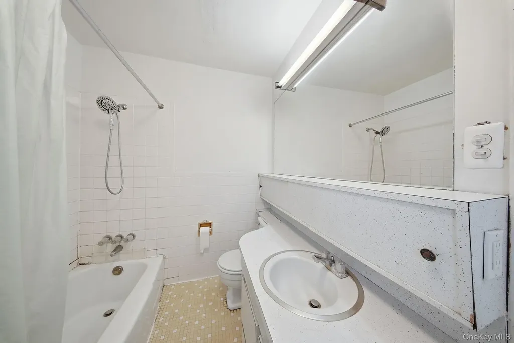 21 Ridge Street Middletown NY 10940