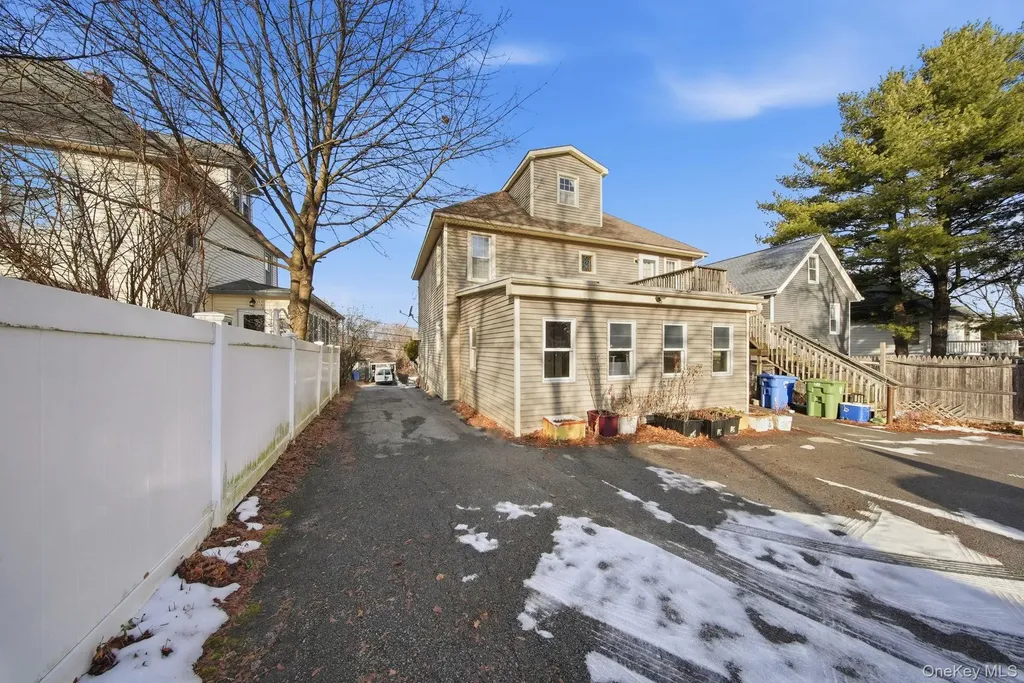 21 Ridge Street Middletown NY 10940
