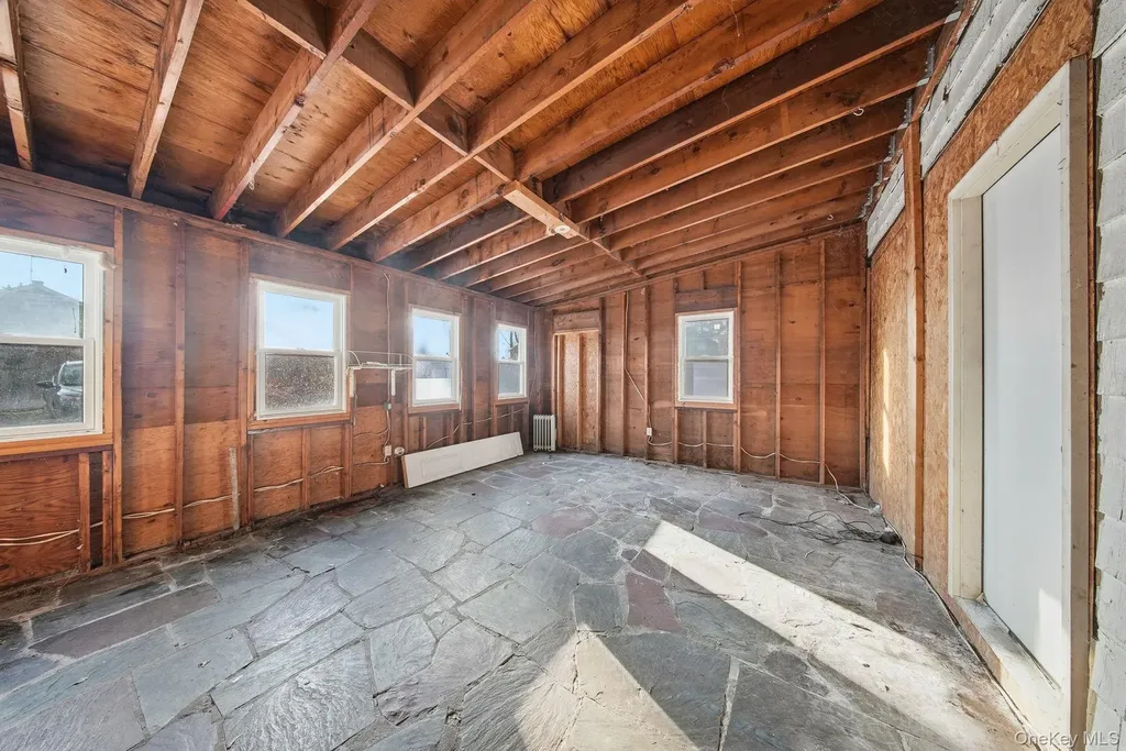 21 Ridge Street Middletown NY 10940