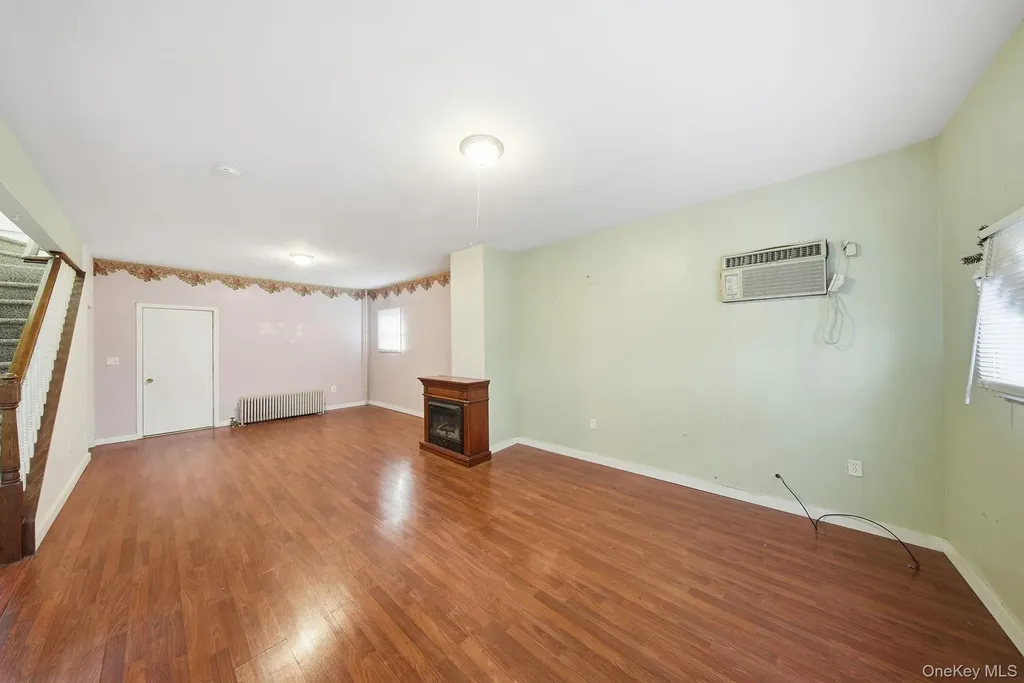 21 Ridge Street Middletown NY 10940