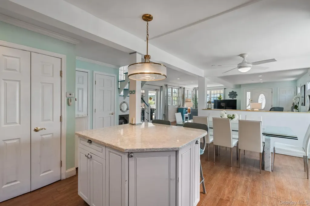 103 Connecticut Avenue Long Beach NY 11561