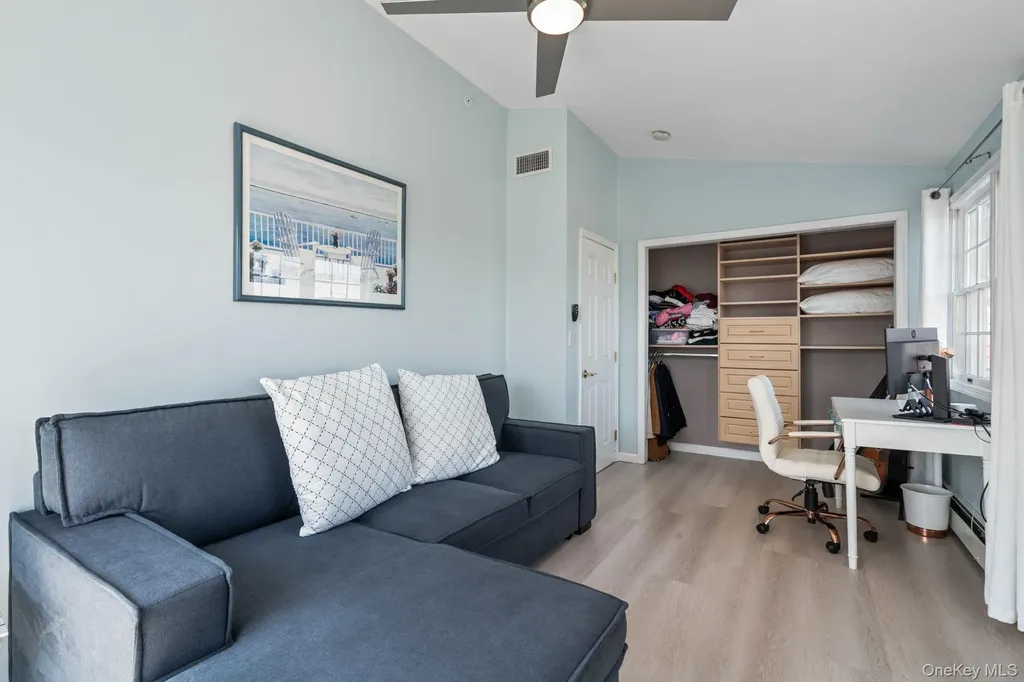 103 Connecticut Avenue Long Beach NY 11561