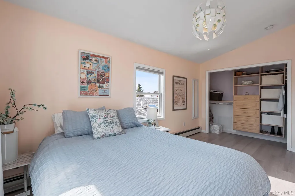 103 Connecticut Avenue Long Beach NY 11561