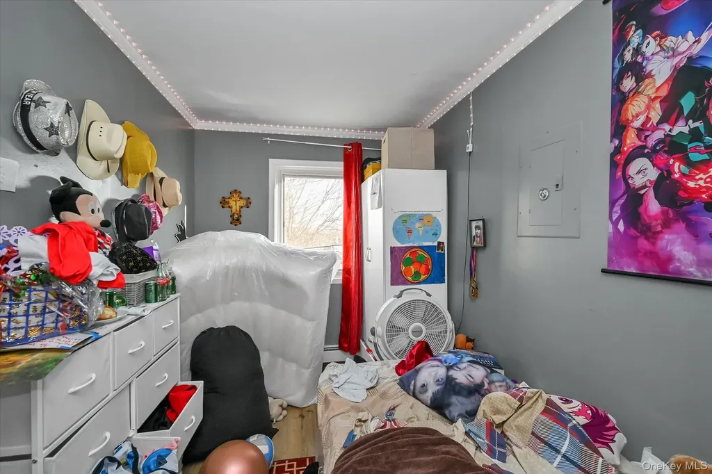 6925 59th Road Maspeth NY 11378