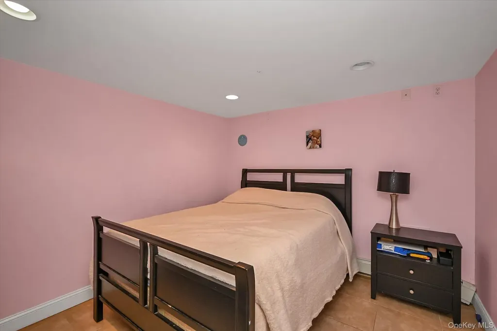 6925 59th Road Maspeth NY 11378