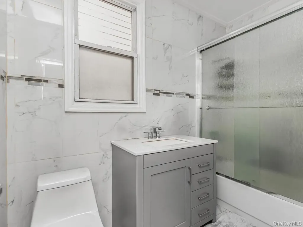 2215 Bruckner Boulevard Bronx NY 10472