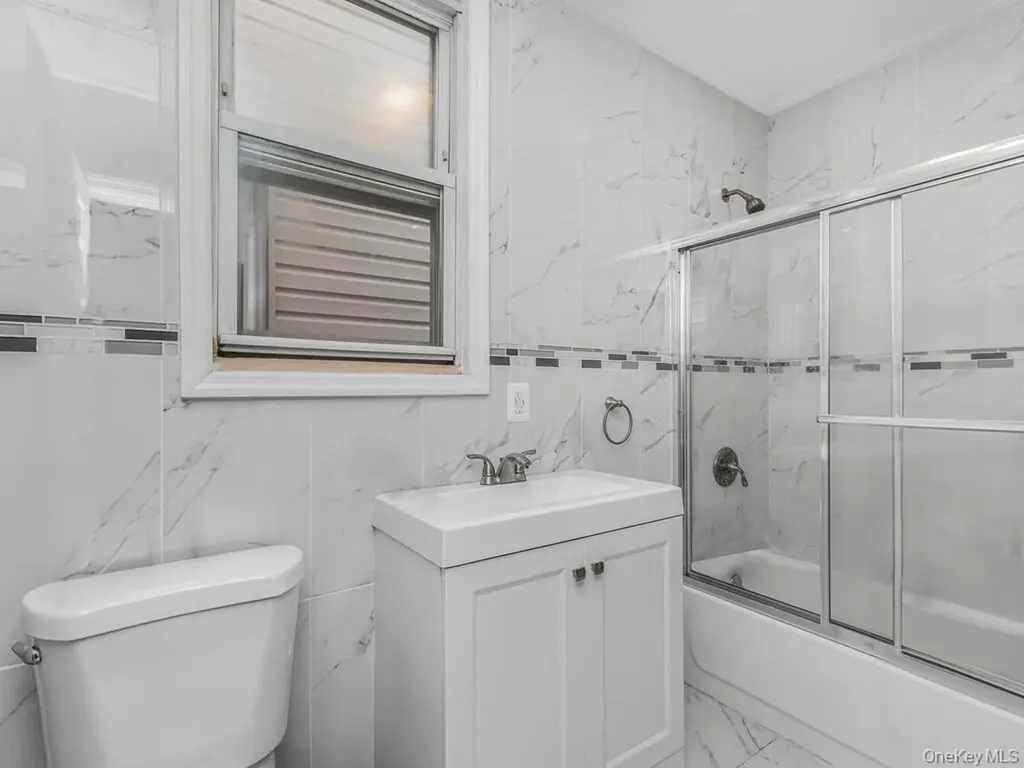 2215 Bruckner Boulevard Bronx NY 10472