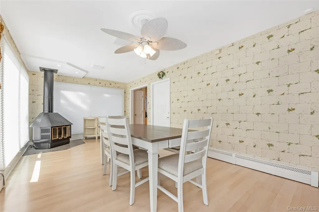 159 Avon Place West Hempstead NY 11552