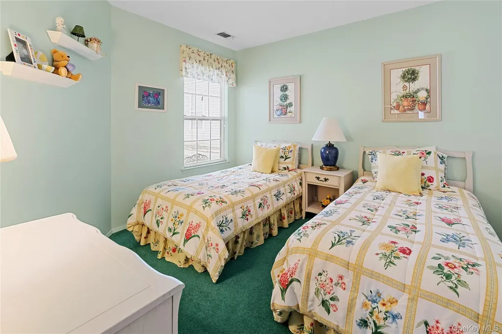 50 Perri Circle Middle Island NY 11953