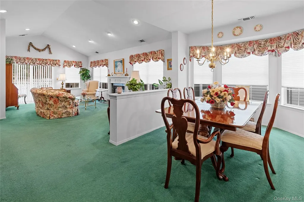 50 Perri Circle Middle Island NY 11953
