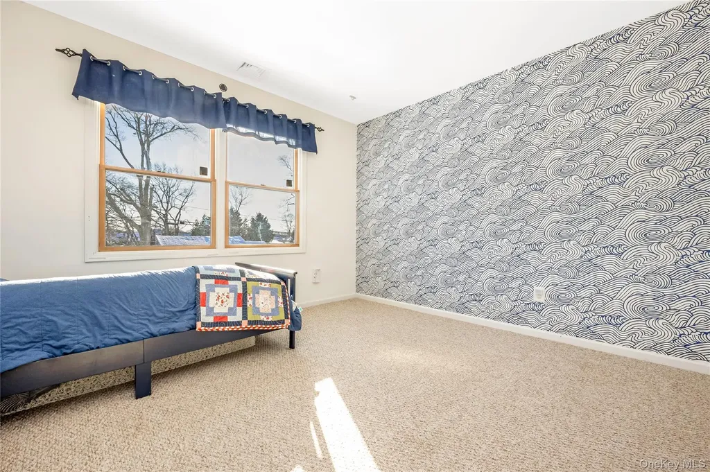 15 Irving Place Islip Terrace NY 11752