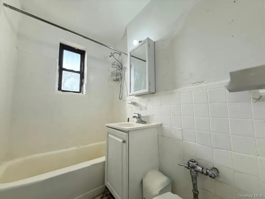 44-10 Macnish Elmhurst NY 11373