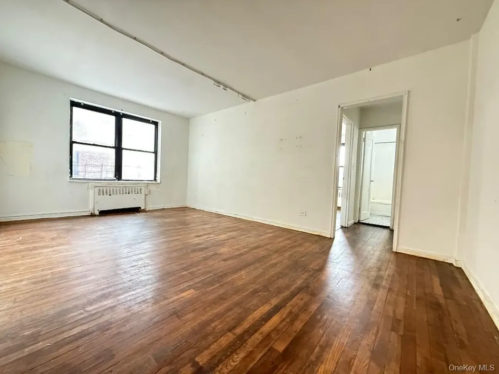 44-10 Macnish Elmhurst NY 11373