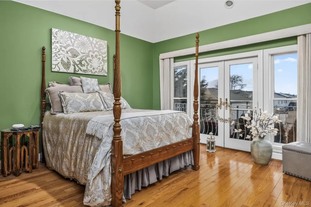 8611 165th Avenue Howard Beach NY 11414