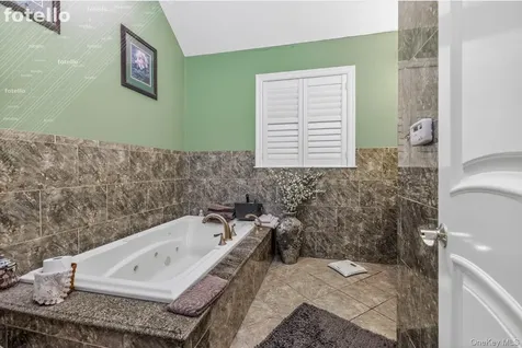 8611 165th Avenue Howard Beach NY 11414