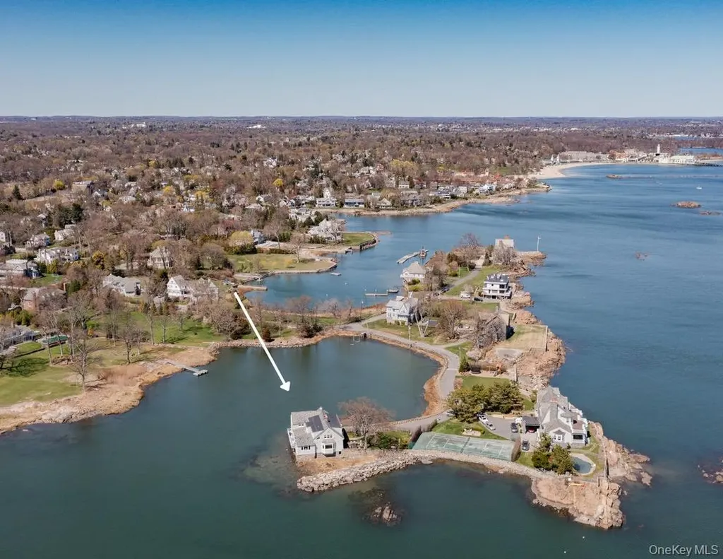 6 Pine Island Road Rye NY 10580