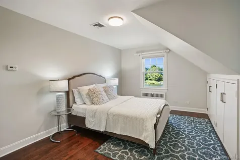6 Pine Island Road Rye NY 10580